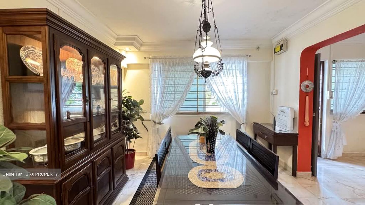 Blk 834 Yishun Street 81 (Yishun), HDB Executive #568149691